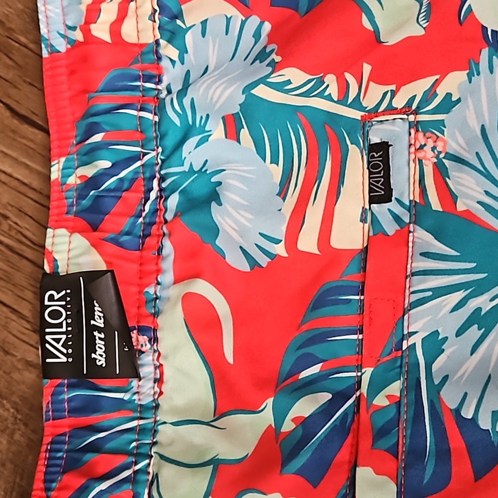 Valor, above the knee, short length, polyester,  swim shorts, size XL - Picture 6 of 14